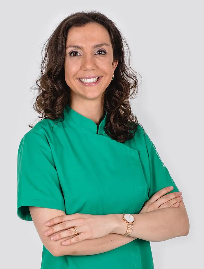 Médica Dentista Dra. Maria Cristina Faria-Teixeira