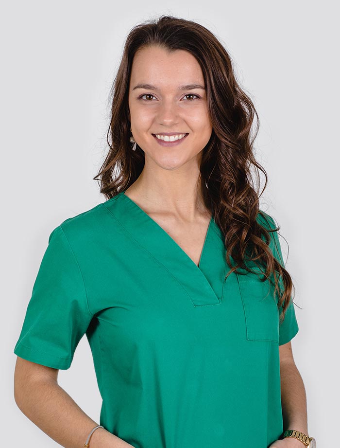 Drª Mariana Rebelo dentista