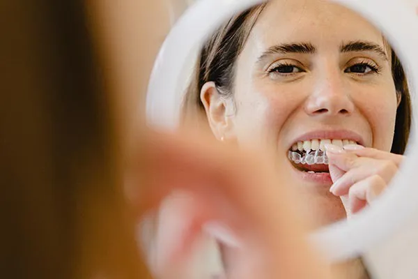 Ortodontia, alinhador invisível Invisalign